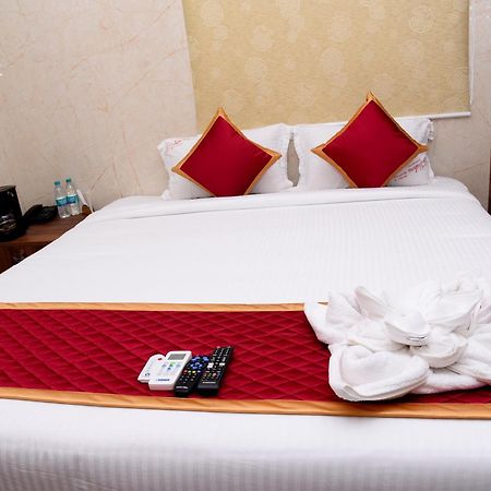 Hotel Sri Vishnu Residency Sriperumbudur Exterior foto